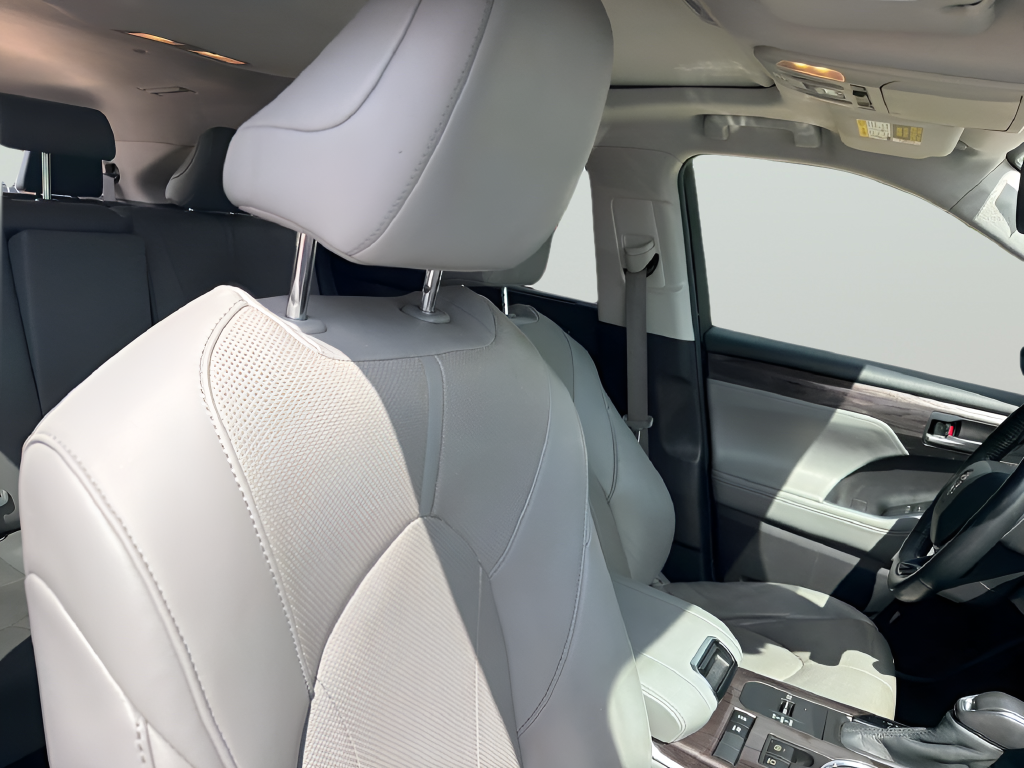 2020 Toyota Highlander Hybrid Limited