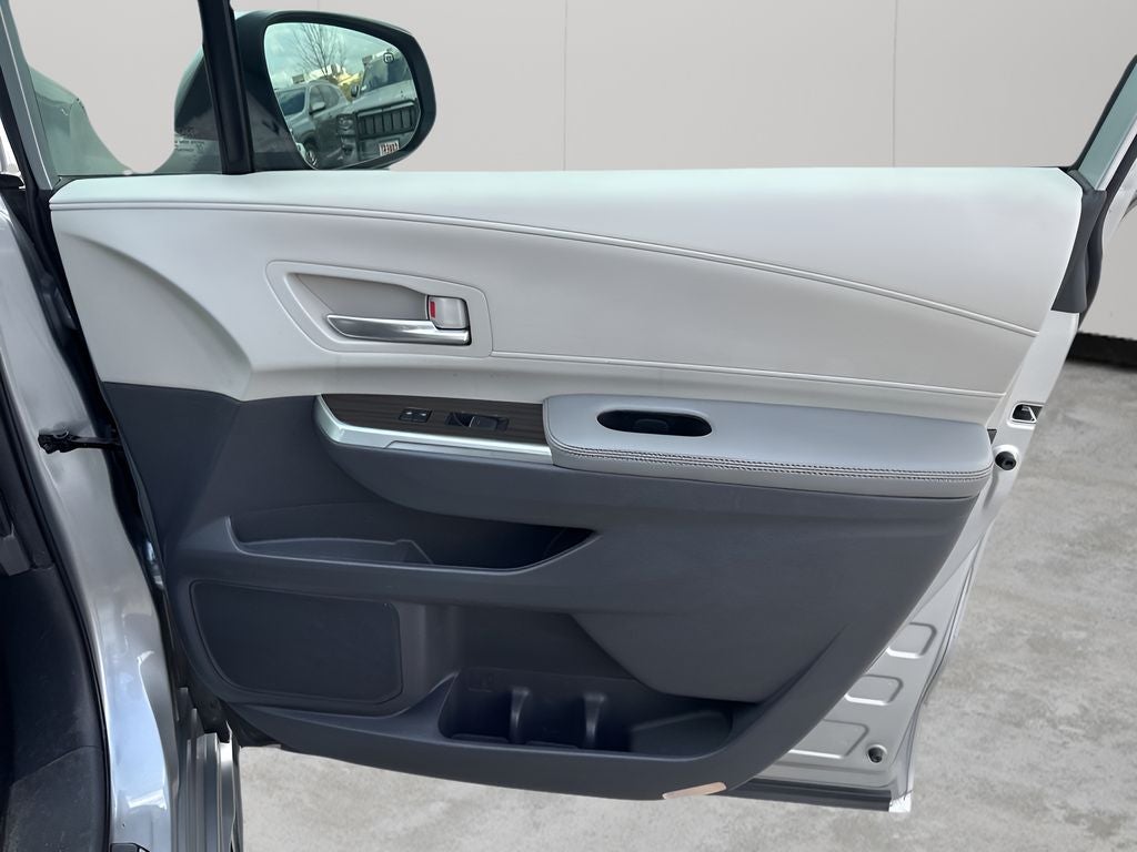 2021 Toyota Sienna Limited 7 Passenger