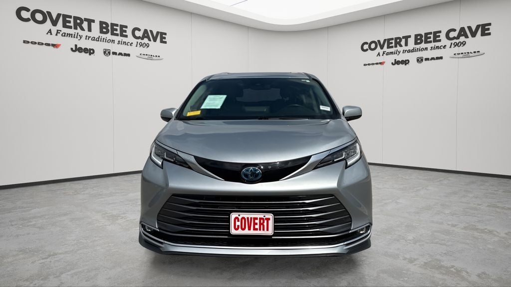 2021 Toyota Sienna Limited 7 Passenger