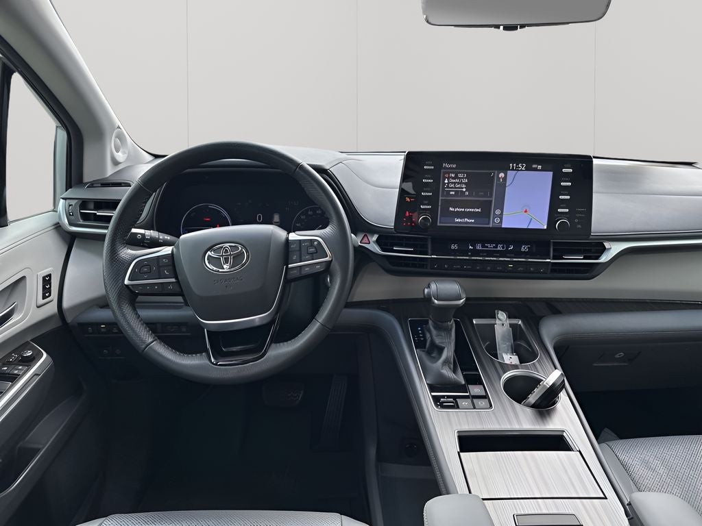 2021 Toyota Sienna Limited 7 Passenger