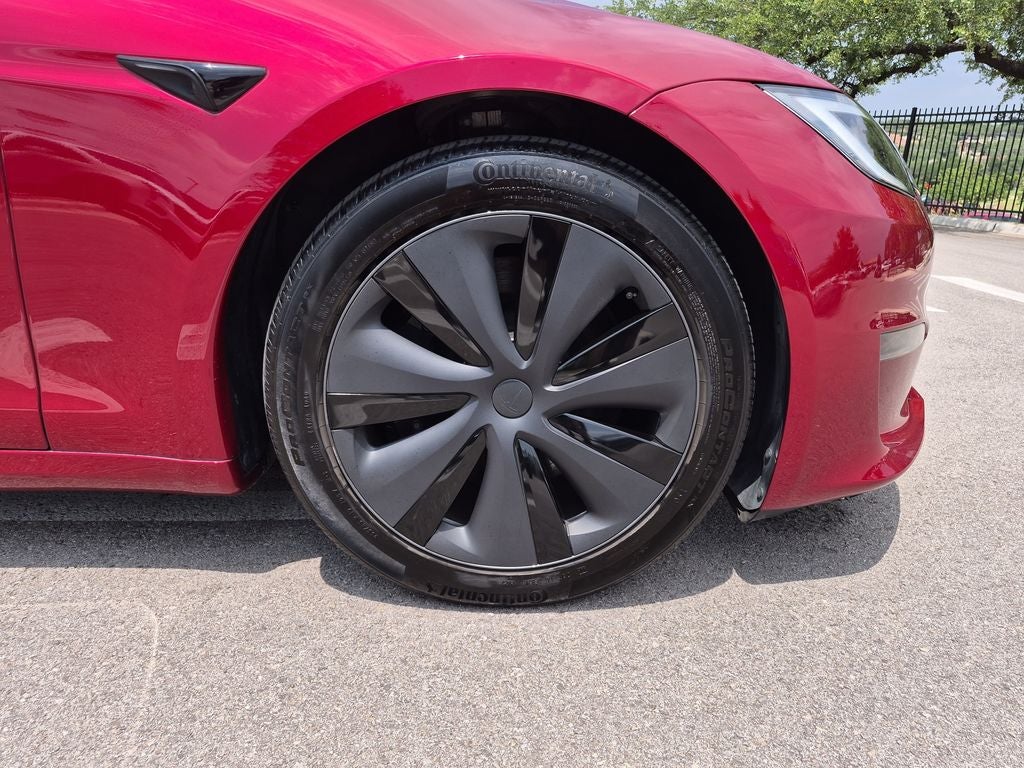 2024 Tesla Model S Base