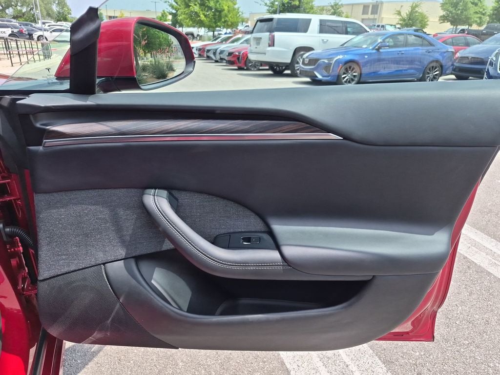 2024 Tesla Model S Base