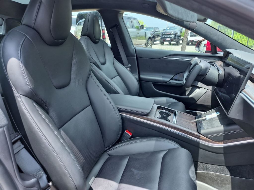 2024 Tesla Model S Base