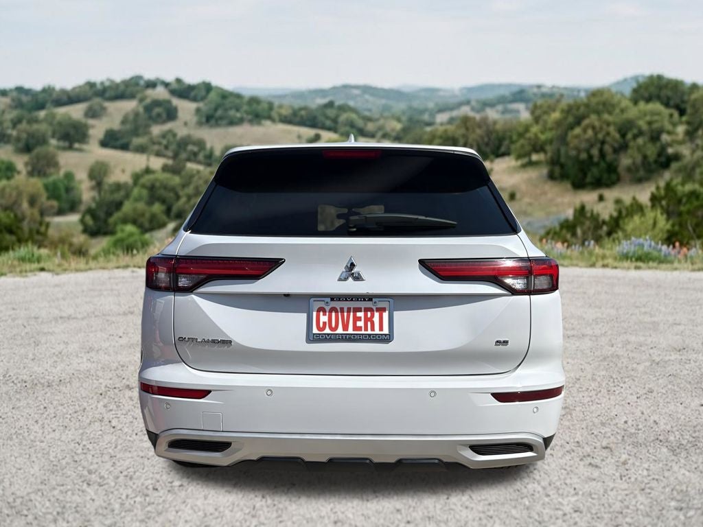 2024 Mitsubishi Outlander SE Black Edition