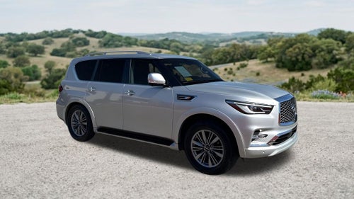 2023 INFINITI QX80 LUXE