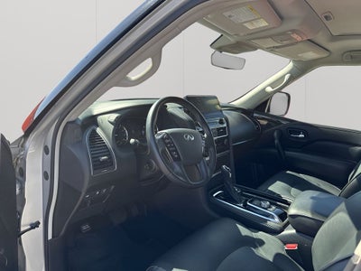 2023 INFINITI QX80 LUXE