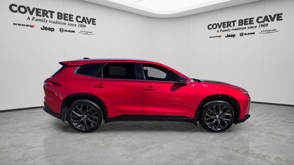 2025 Toyota Crown Signia Limited