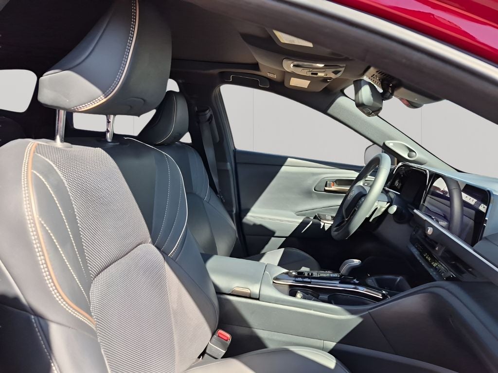 2025 Toyota Crown Signia Limited