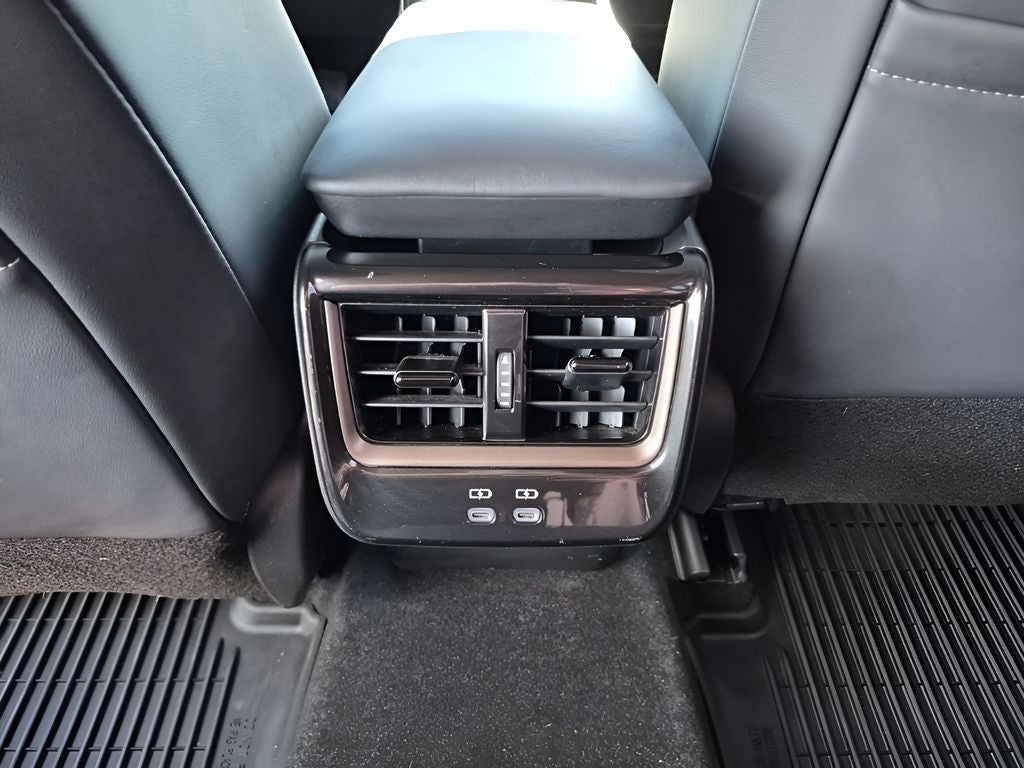 2025 Toyota Crown Signia Limited