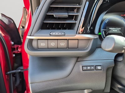 2025 Toyota Crown Signia Limited