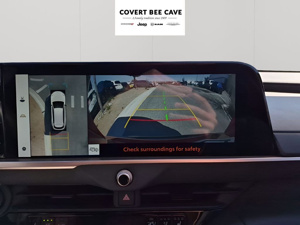 2025 Toyota Crown Signia Limited