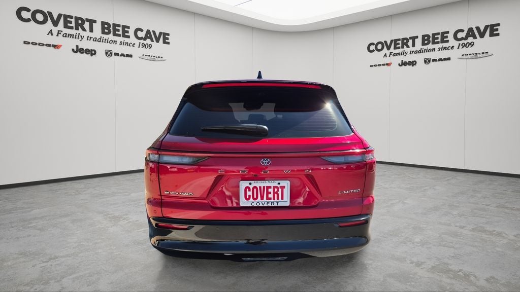 2025 Toyota Crown Signia Limited