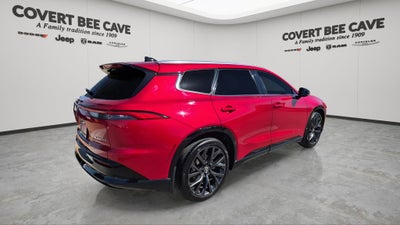 2025 Toyota Crown Signia Limited