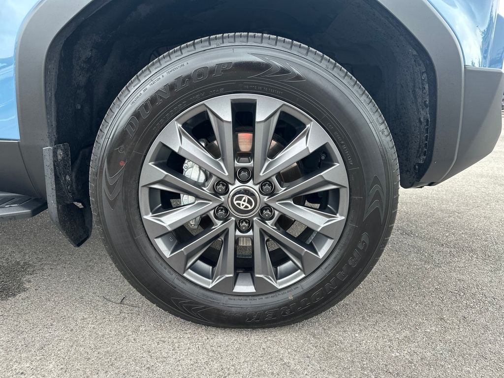 2025 Toyota Land Cruiser Base