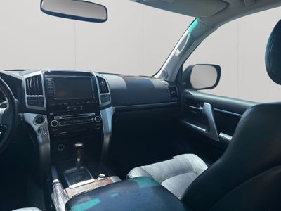 2013 Toyota Land Cruiser Base
