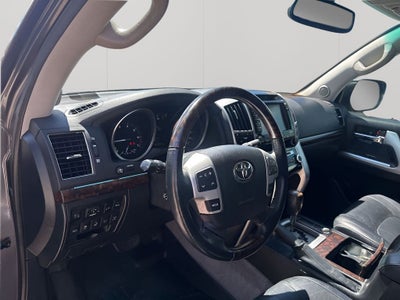 2013 Toyota Land Cruiser Base