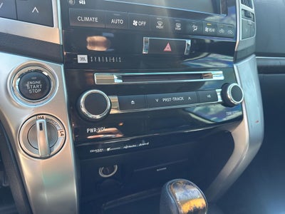 2013 Toyota Land Cruiser Base