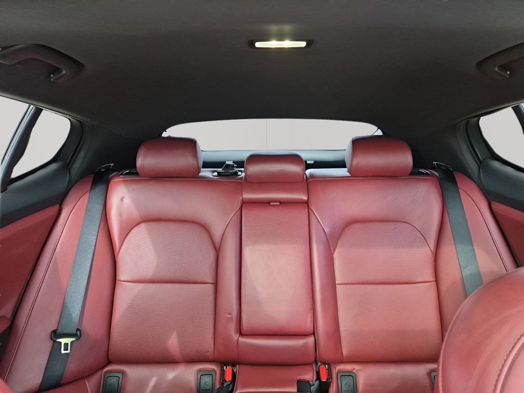 2022 Kia Stinger GT-Line