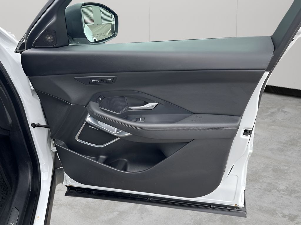 2019 Jaguar E-PACE SE