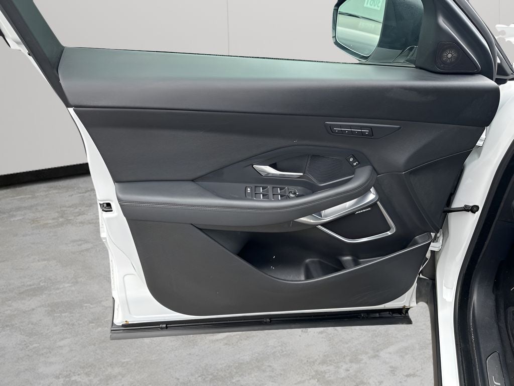 2019 Jaguar E-PACE SE