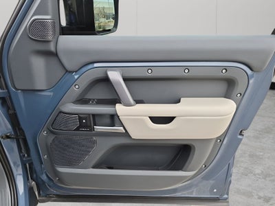 2024 Land Rover Defender 110 X-Dynamic SE
