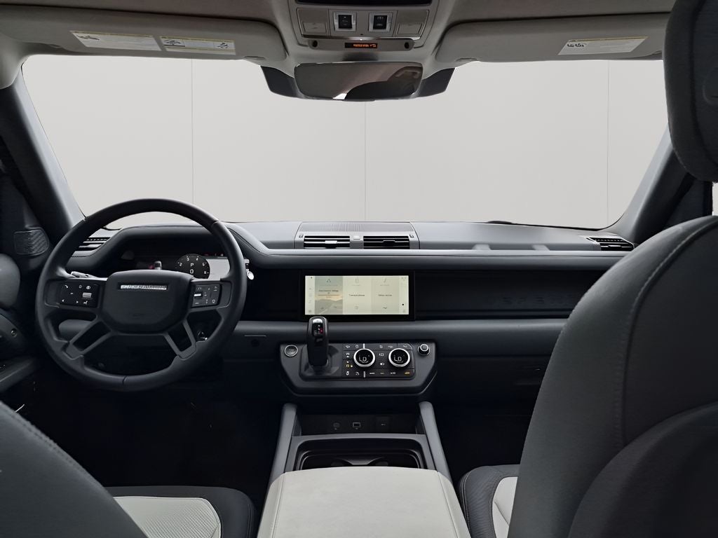 2024 Land Rover Defender 110 X-Dynamic SE