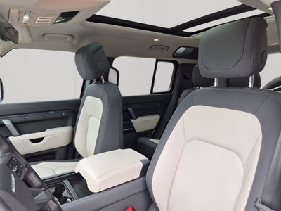 2024 Land Rover Defender 110 X-Dynamic SE
