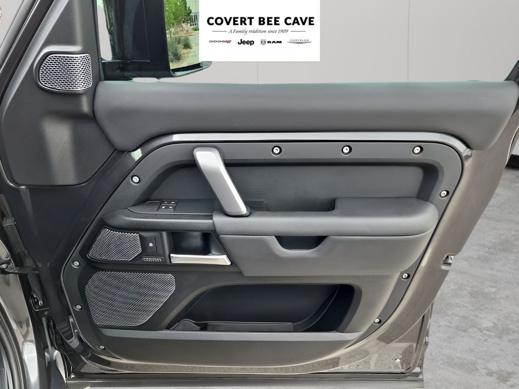 2024 Land Rover Defender 110 Carpathian Edition