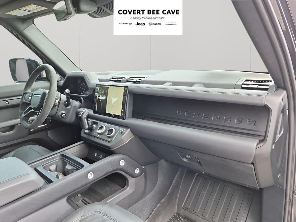 2024 Land Rover Defender 110 Carpathian Edition