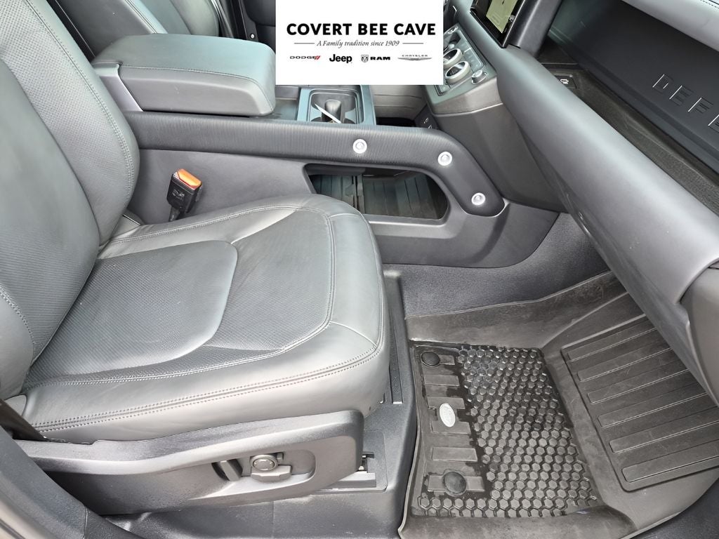 2024 Land Rover Defender 110 Carpathian Edition