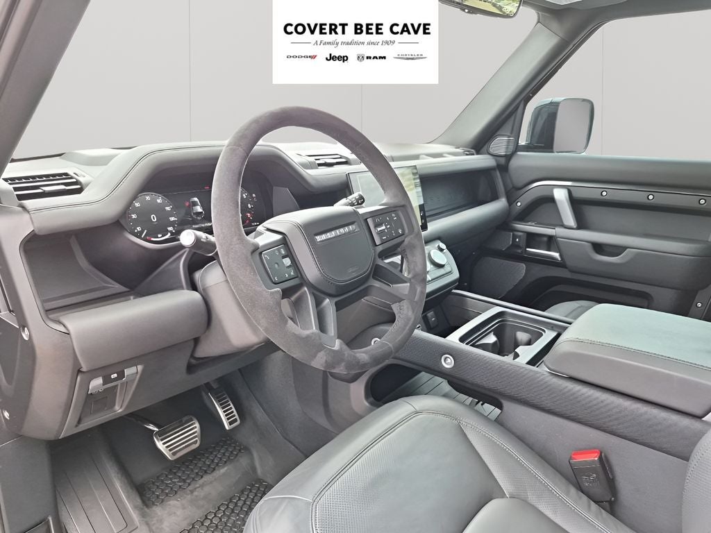 2024 Land Rover Defender 110 Carpathian Edition