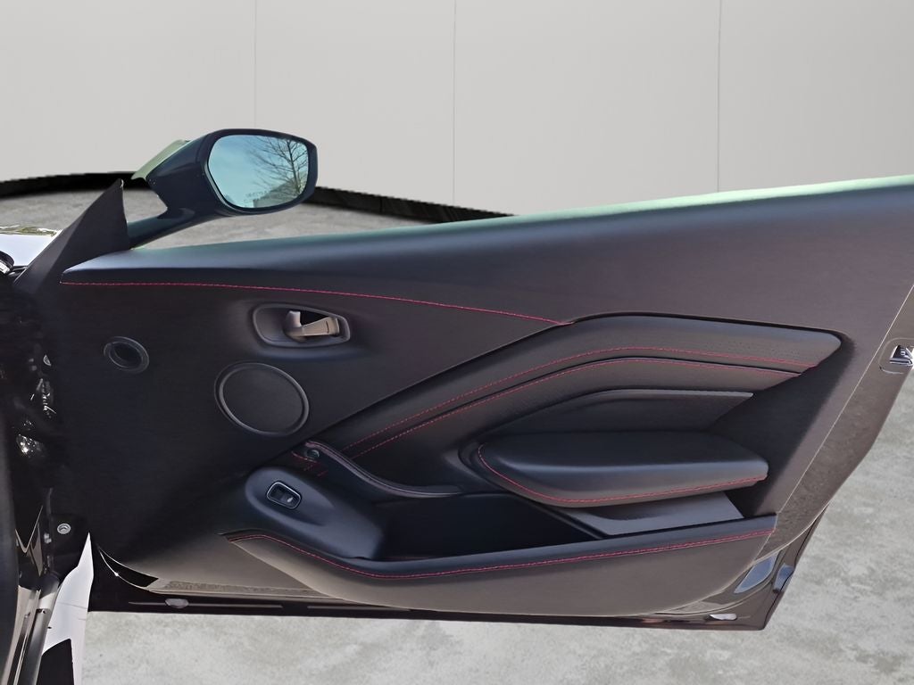 2019 Aston Martin Vantage Base