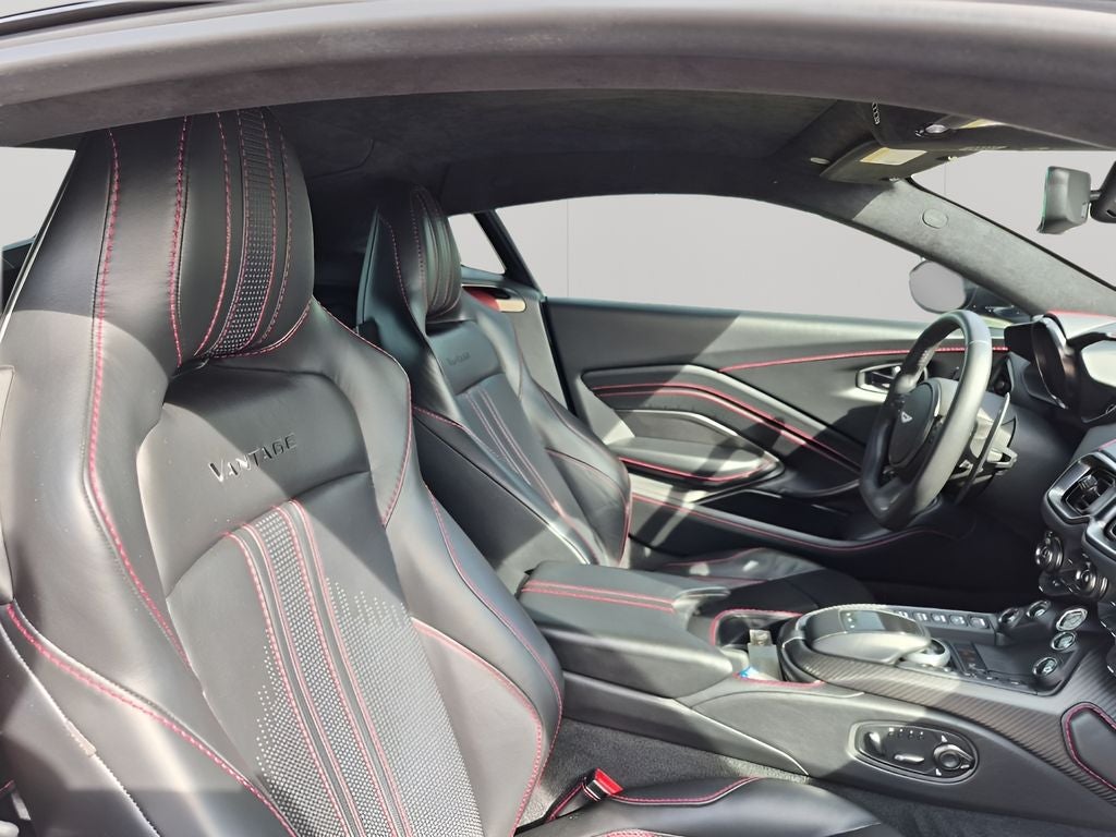 2019 Aston Martin Vantage Base