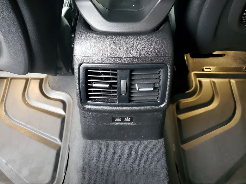 2021 BMW X2 sDrive28i