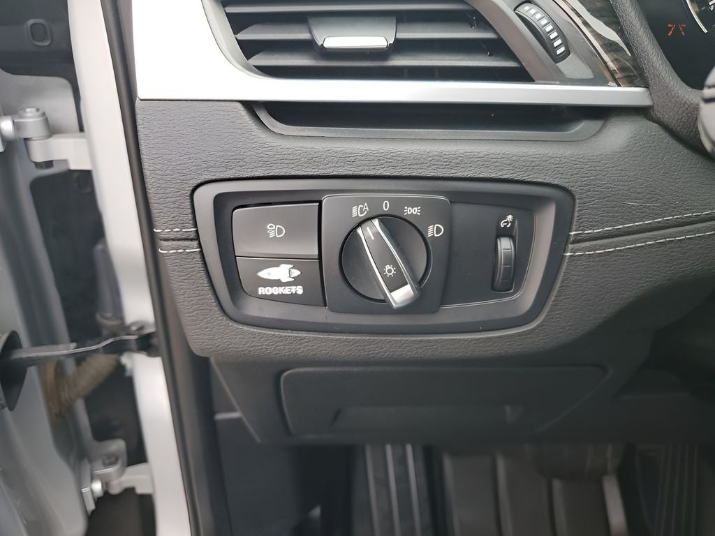 2021 BMW X2 sDrive28i