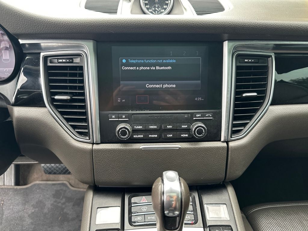 2018 Porsche Macan Base