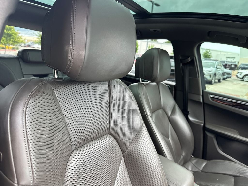 2018 Porsche Macan Base