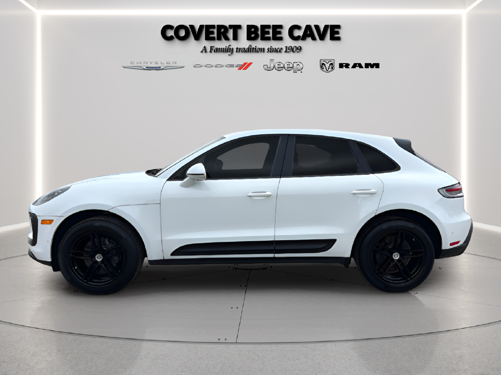 2024 Porsche Macan Base
