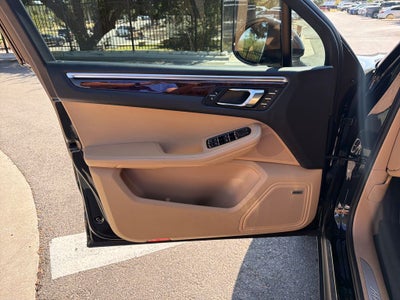 2017 Porsche Macan S