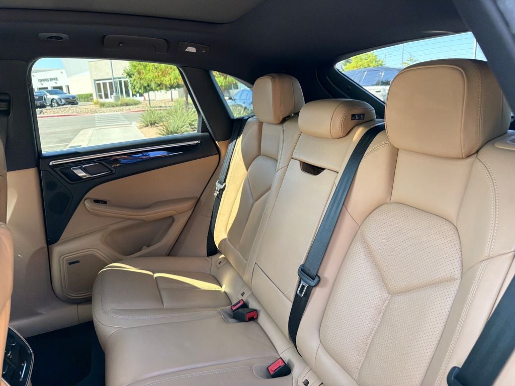 2017 Porsche Macan S