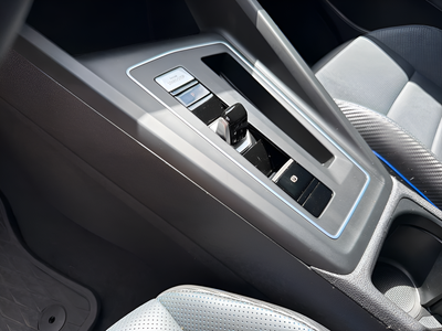 2022 Volkswagen Golf R 2.0T