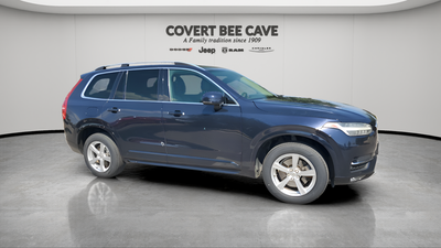 2017 Volvo XC90 T5 Momentum