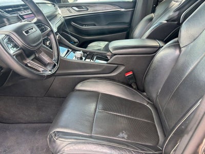 2022 Jeep Grand Cherokee L Overland 4x4
