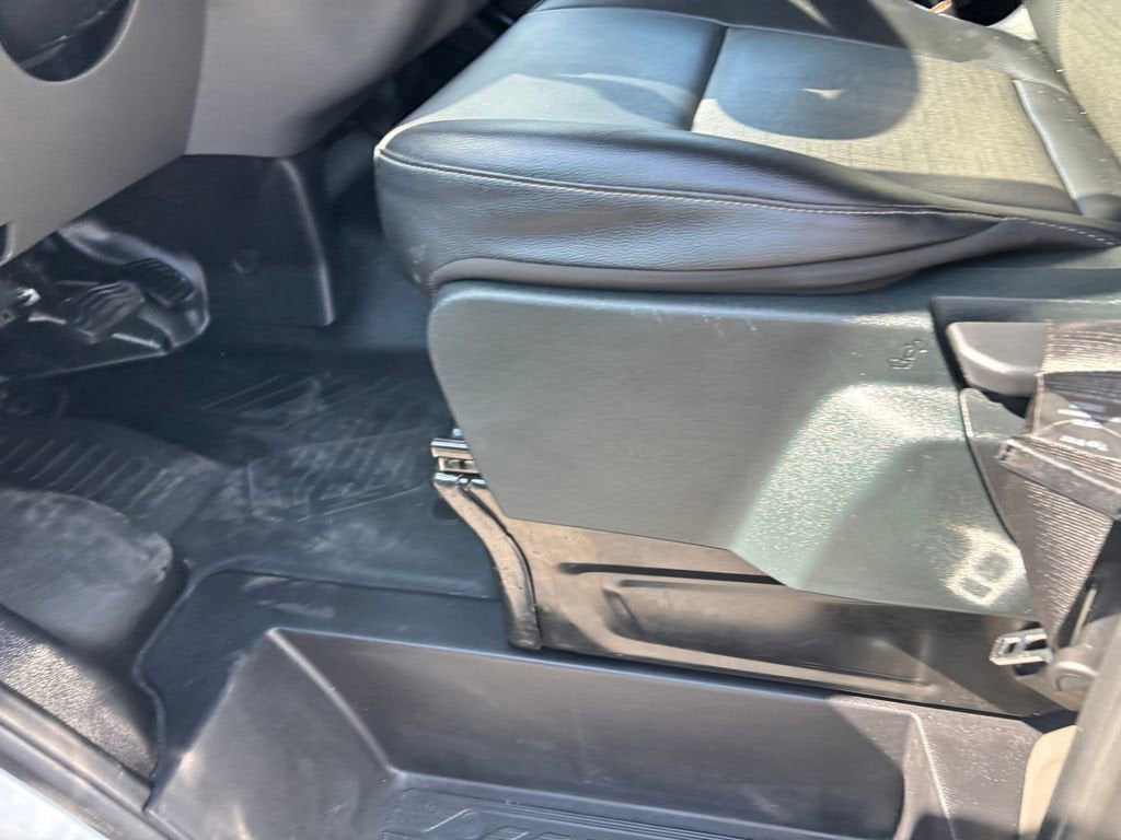 2023 Ford Transit Passenger Wagon XL