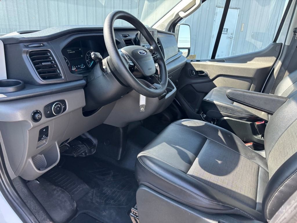 2023 Ford Transit Passenger Wagon XL