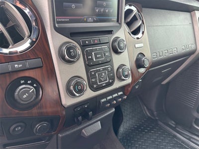 2016 Ford Super Duty F-250 SRW Lariat