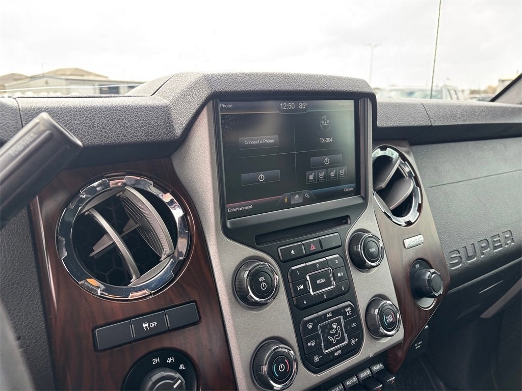 2016 Ford Super Duty F-250 SRW Lariat