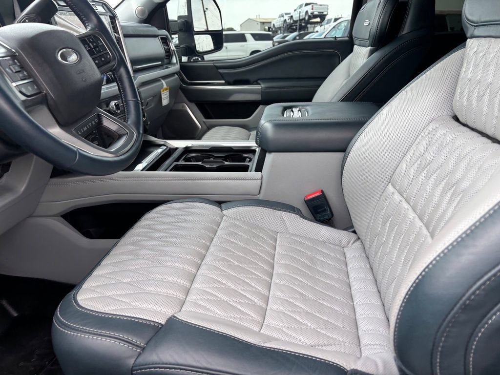 2024 Ford Super Duty F-250 SRW Limited