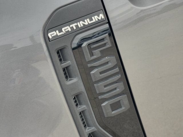 2025 Ford F-250 Platinum