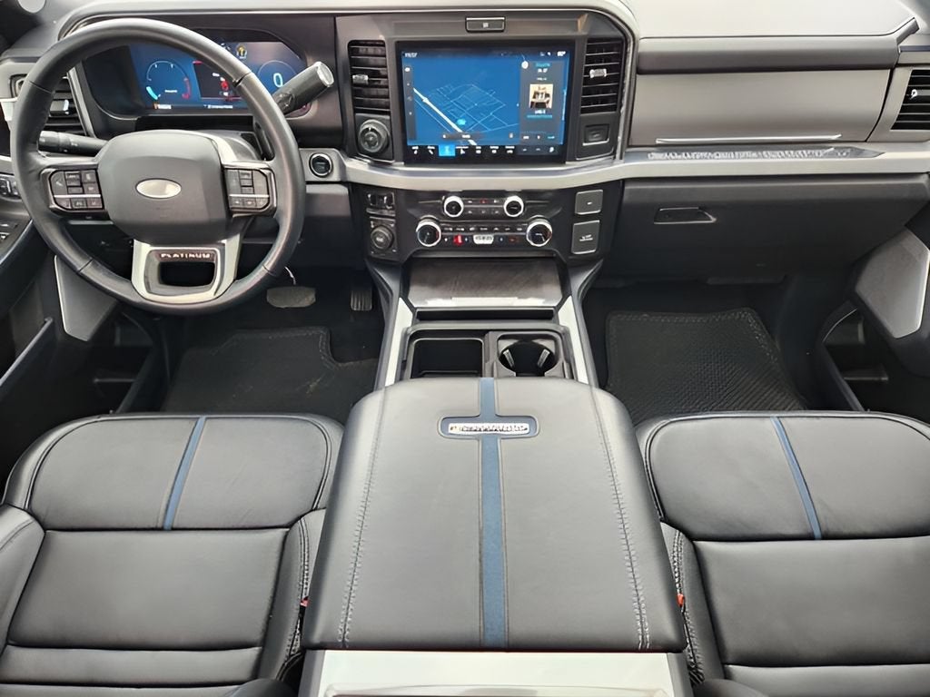 2025 Ford F-250 Platinum
